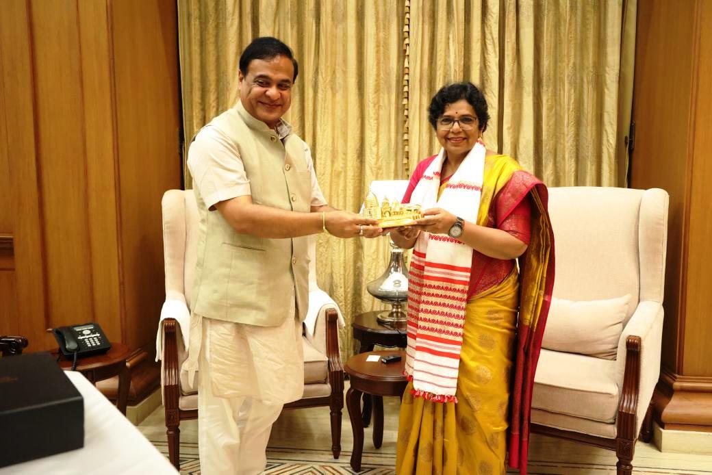 National Commission for Women Chairperson Mrs. Vijaya Rahatkar paid a courtesy call on the Honorable Chief Minister of Assam, Shri Himanta Biswa Sarma, during which a fruitful discussion was held on the safety and empowerment of women in the state.